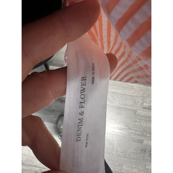 Denim & Flower Striped Short Sleeve Button-Up Shirt Men Orange/White Seersucker - Picture 6 of 7